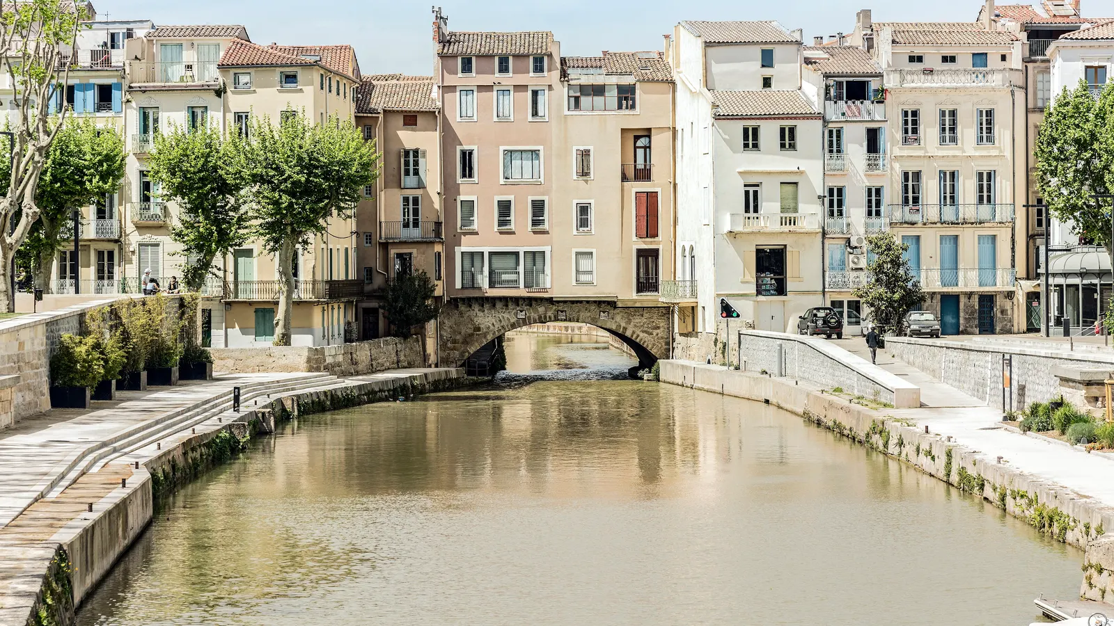 Le pont des Marchands sur le Canal de la Robine, à Narbonne